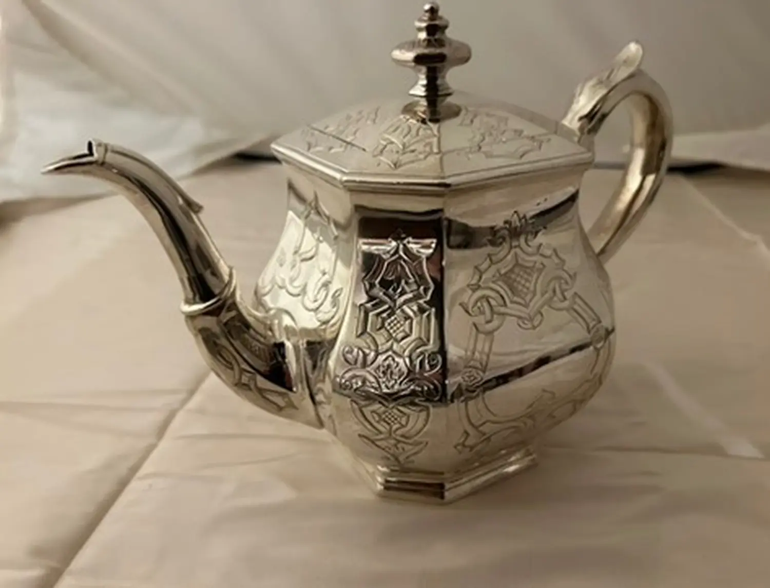 Teekanne SilberLondon 1840 von Antik Cleversulzbach